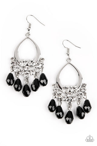 Famous Fashionista - Black Earring