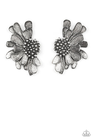 FARMSTEAD MEADOW - SILVER POST EARRING