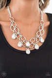 Show-Stopping Shimmer White Necklace